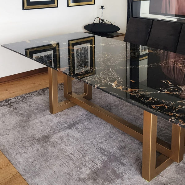 Mesa comedor Marmol Portoro Moscu