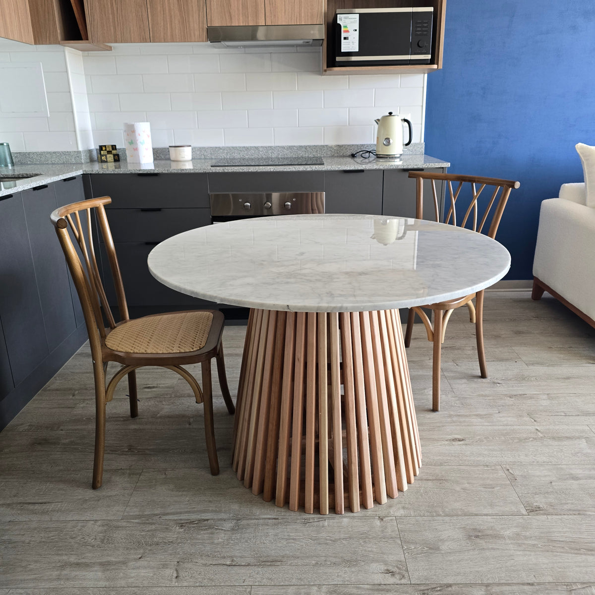 Mesa Comedor redonda marmol Vela