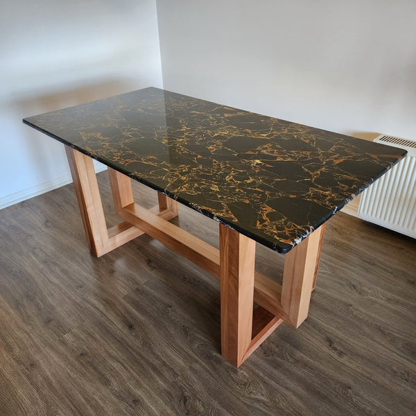Mesa comedor marmol Loica