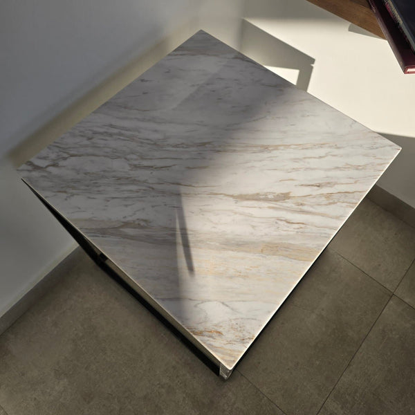 Mesa Lateral marmol Cubic