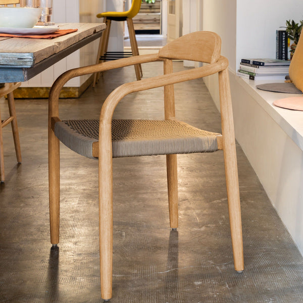 Silla Mesalina Madera Nativa y Ratán Natural - Diseño Artesanal Chileno