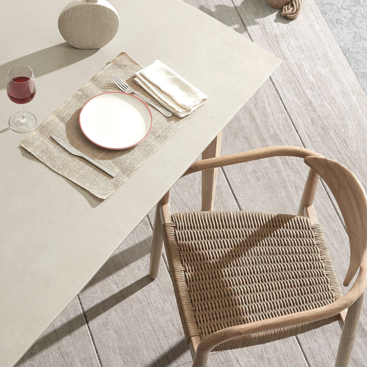 Silla Mesalina Madera Nativa y Ratán Natural - Diseño Artesanal Chileno