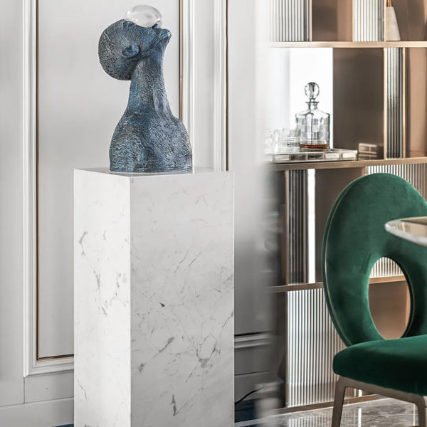 Plinto Pedestal alto marmol